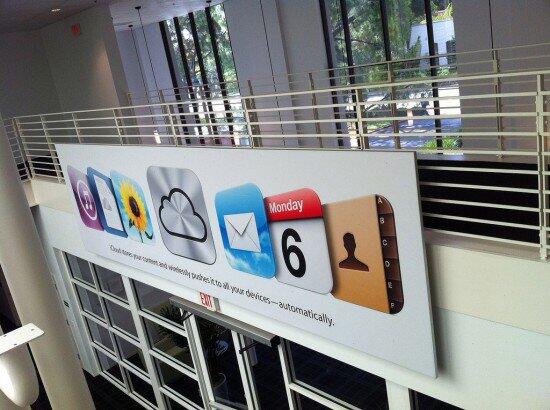 Ngintip Kantor Pusat Apple di Cupertino California 