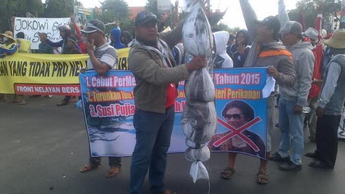 Wadduh... Nelayan Bawa &quot;Pocong Susi&quot; 