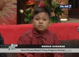 Ridwan Bocah SD yang Hidupi Keluarganya Akibat Lumpuh