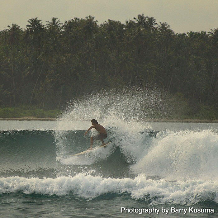 Pantai Lagundri Salah Satu dari 10 Lokasi Surfing Terbaik di Dunia.