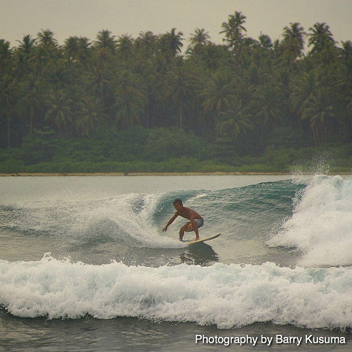 Pantai Lagundri Salah Satu dari 10 Lokasi Surfing Terbaik di Dunia.