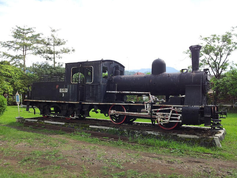 Jalan-jalan Melihat Museum Kereta Api Ambarawa