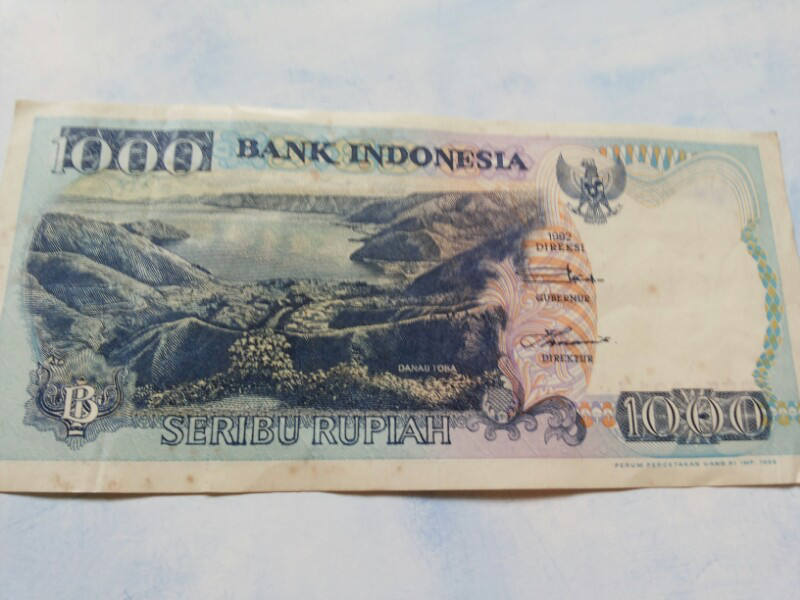 kolektor duit please masuk sini