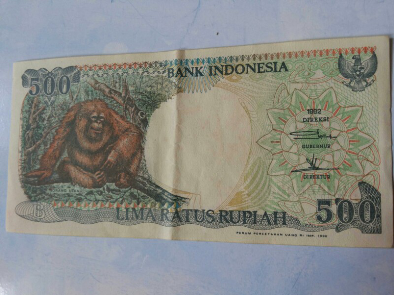 kolektor duit please masuk sini