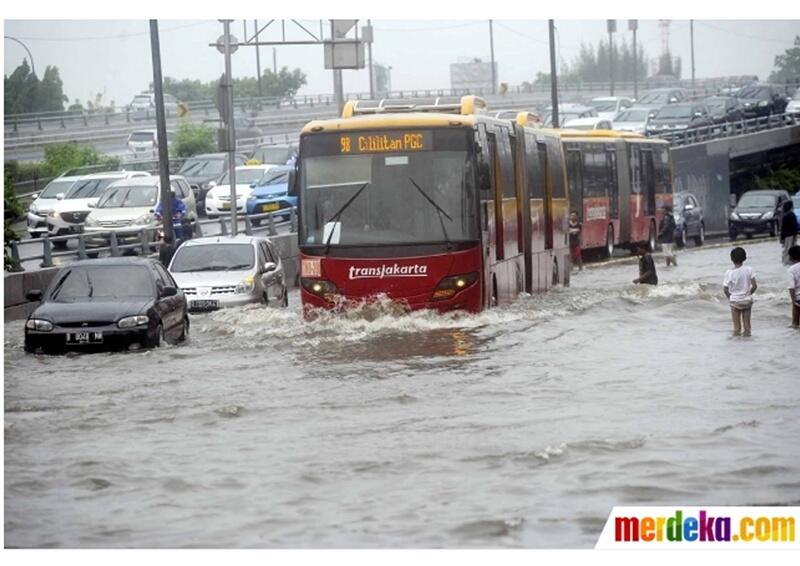 (BERITA FOTO) Sampaikan Pada PANASBUNG, Ini Bukan Banjir, Hanya Genangan Saja