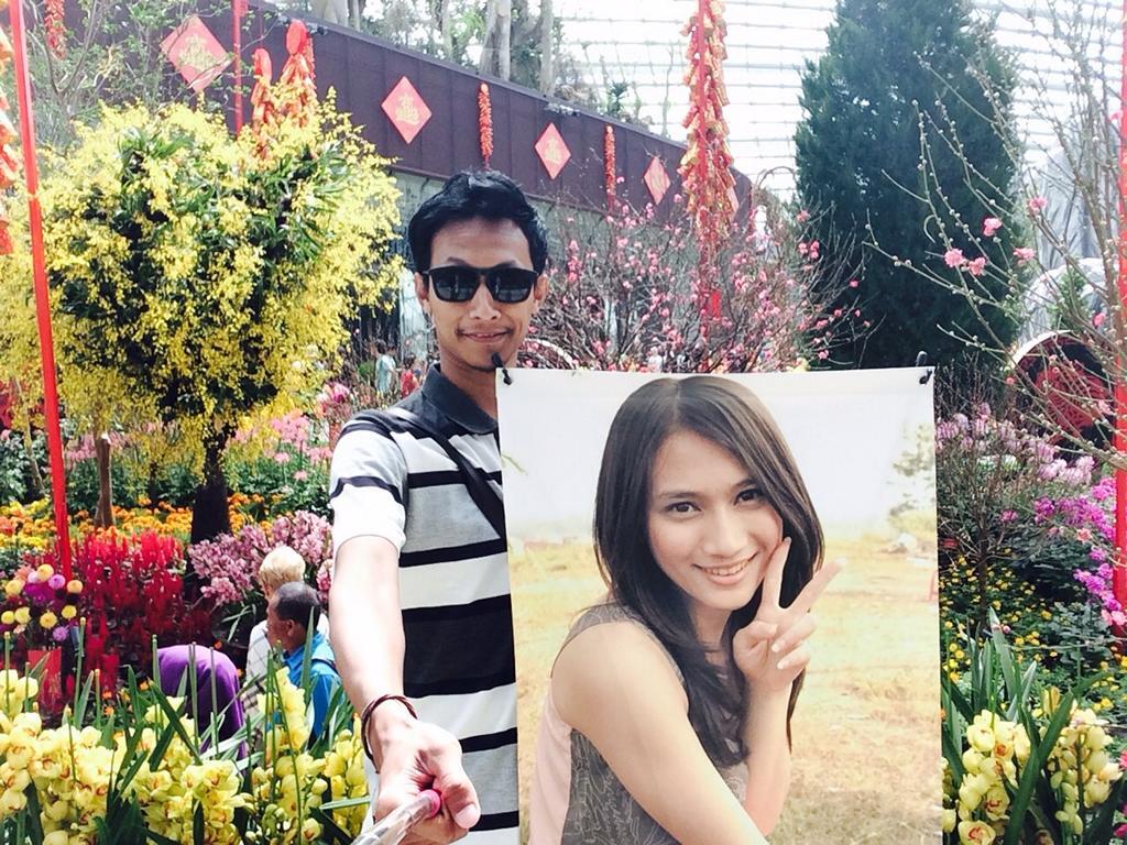 Foto-Foto Melody JKT48 ketahuan kencan gan!