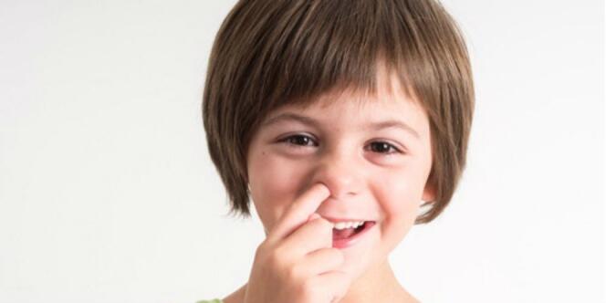 Konsumsi Kotoran Hidung Bikin Sehat ??