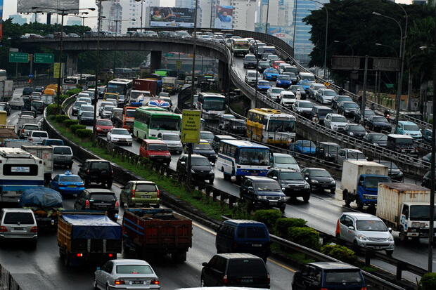 Hidup di Jakarta, Tua di Jalan?