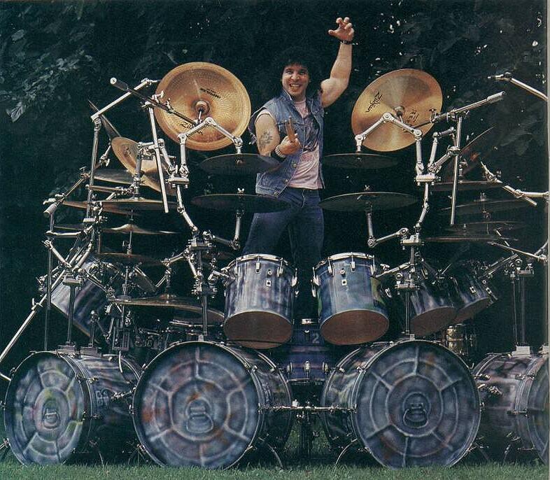 Kumpulan Intro Lagu Dari Pattern Drum yang menjadi “Signature” sebuah lagu :