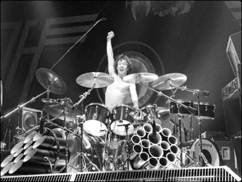 Kumpulan Intro Lagu Dari Pattern Drum yang menjadi “Signature” sebuah lagu :