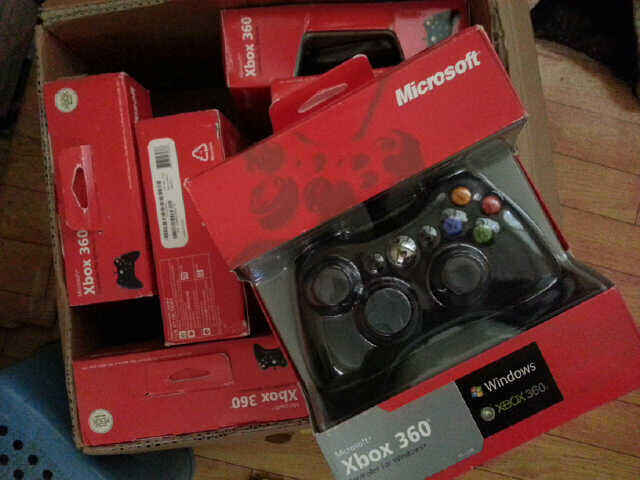 CO-Store | Gamingpad Controller/stick xbox,Joystick (Logitech,Xbox360,dll) MURAH!!