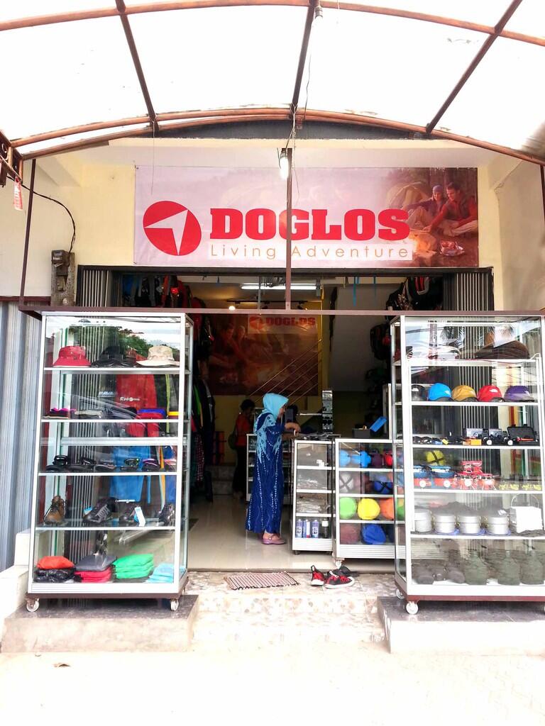 Lowongan CS Toko Peralatan Outdoor Hiking DOGLOS DEPOK jam 13.00 sd 22.00