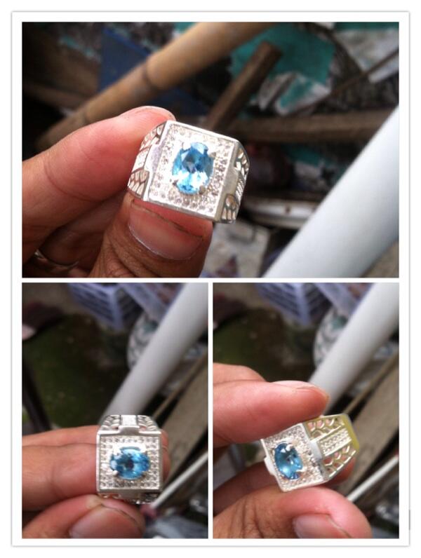 Lelang lagi coy blue topaz, big blue sapphire , black opal , garnet closed 5feb 2015