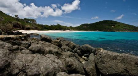 8 Pulau Rahasia yang Belum Diketahui Banyak Orang