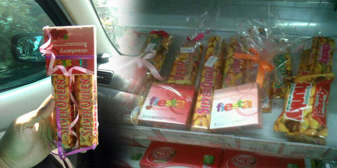 Heboh, Jelang Valentine Beli Cokelat Gratis Kondom