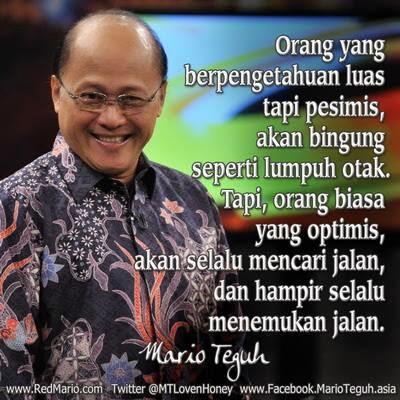 FOTO MODEL BERMOTIVASI TINGGI MENCAPAI IMPIAN