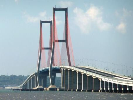 Melihat jembatan-jembatan yang terdapat di Indonesia