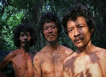 Inilah Suku-Suku Terpencil yang ada di Indonesia