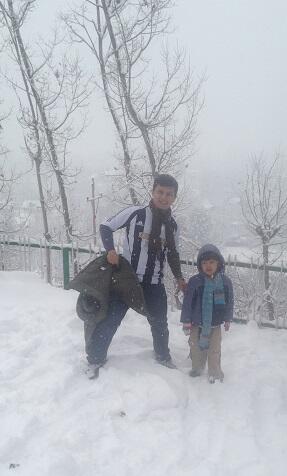 &#91;FR&#93; Winter in Kashmir -- Backpackeran bersama keluarga kecil di wilayah konflik