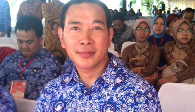 Mobnas = Modal Bohong Nasional