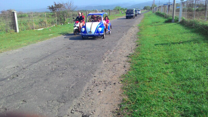 Jalan Jalan ke Pantai Santolo, Garut Selatan.