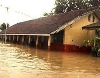 7 Dampak Akibat Banjir Melanda;