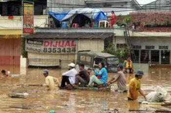 7 Dampak Akibat Banjir Melanda;