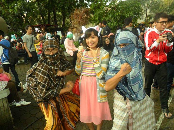 Sarung Man, Selalu Hadir Di Acara Cosplay !