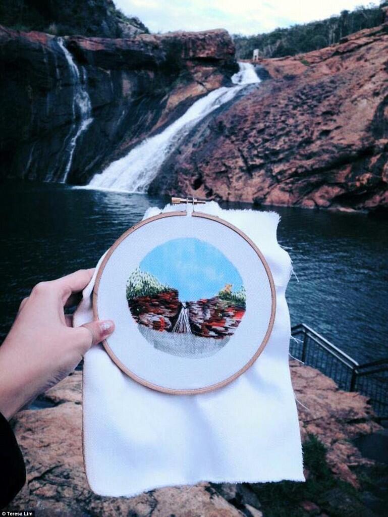 Lupakan Kamera Keren, Turis Ini &quot;Memotret&quot; dengan Menjahit