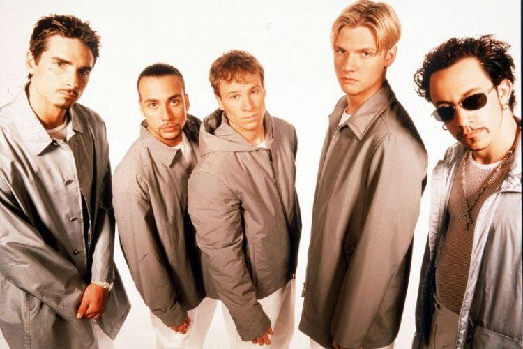 11 Alasan Kenapa Boyband Era 90-an Akan Selalu Kamu Rindukan