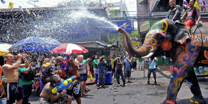 Deret Festival Paling Unik di Seluruh Dunia