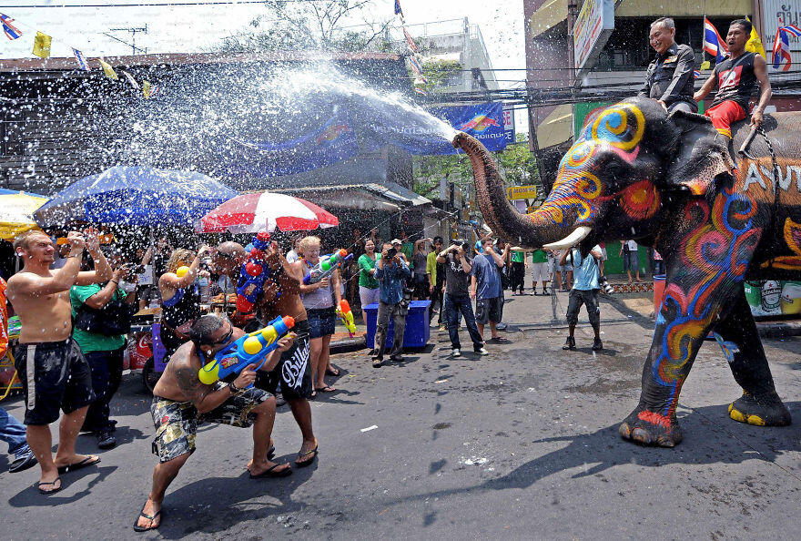 Deret Festival Paling Unik di Seluruh Dunia