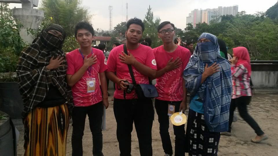 Sarung Man, Selalu Hadir Di Acara Cosplay !