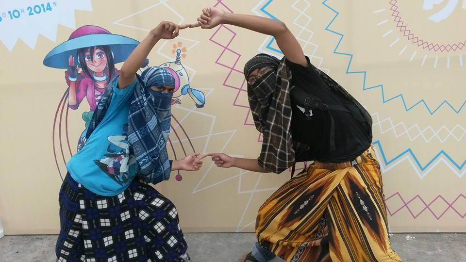 Sarung Man, Selalu Hadir Di Acara Cosplay !