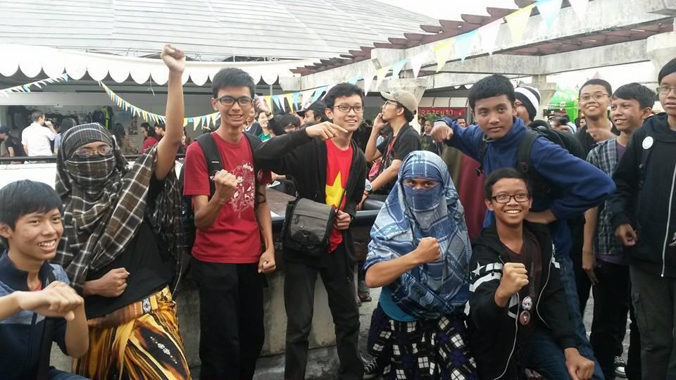 Sarung Man, Selalu Hadir Di Acara Cosplay !