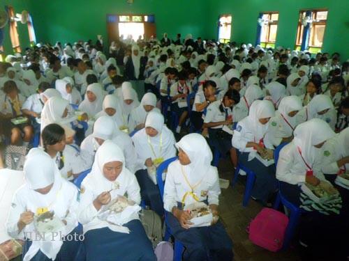 Rasa Yang Begitu Kuat Ini Datang Disaat Yang Tidak Tepat
