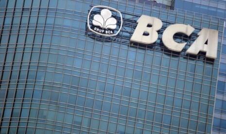 BCA Diuntungkan Tarung KPK VS Polri