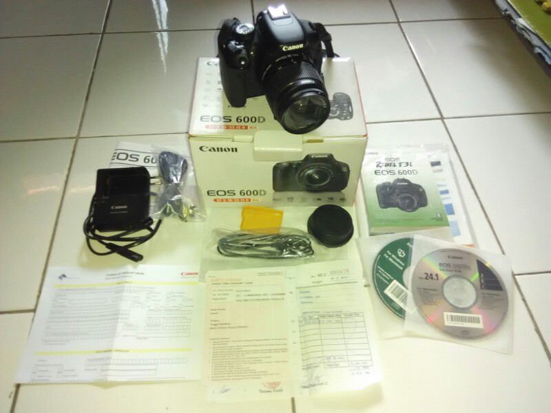 djual kamera dslr canon 600d