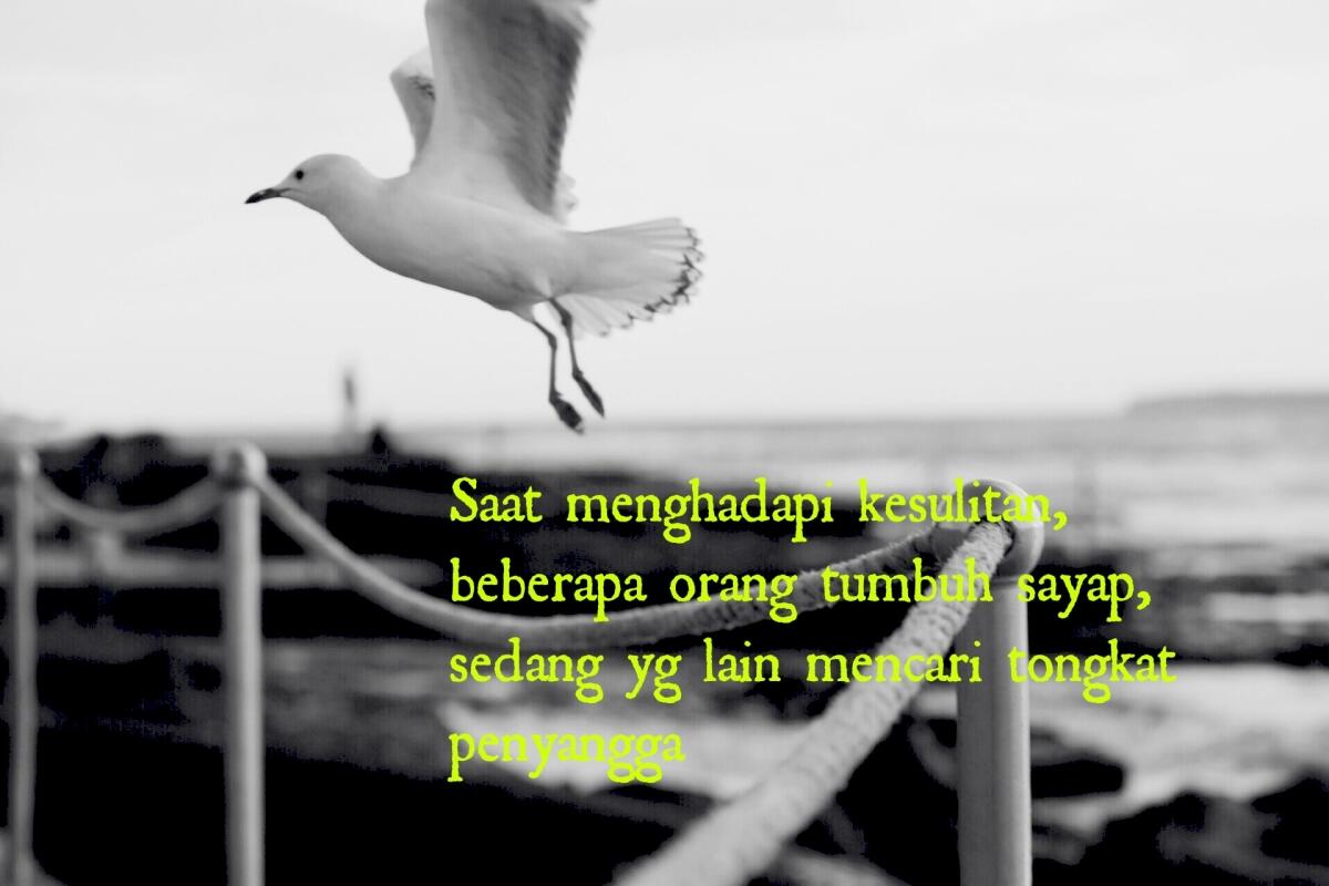 Kata-kata mutiara dari Tung Desem waringin yang bisa memotivasi agan hari ini