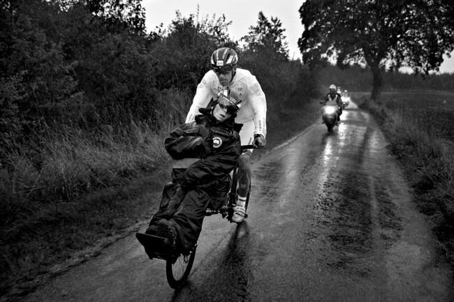 Kisah Saudara Kembar ini Bikin Haru Dunia