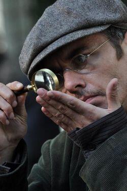 ini dia, SHERLOCK HOLMES dalam berbagai versi...