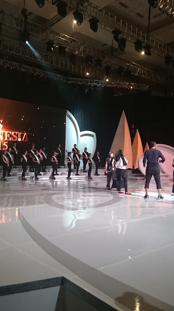 [GosipUpdate] GLADI RESIK MISS INDONESIA 2015 