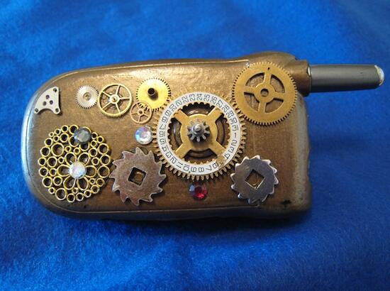 10 Handphone Teraneh Didunia :D