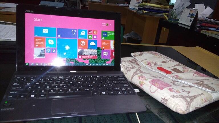 Dijual ASUS TRANSFORMERS T100TA GREY......super mulus
