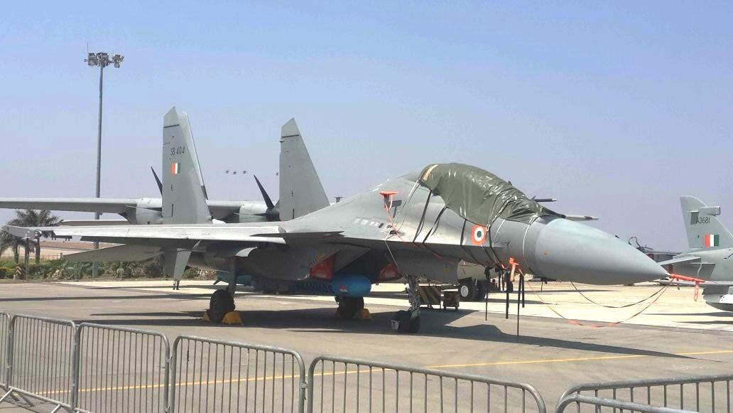 (foto) Ready To Fly: Su-30MKI With BrahMos