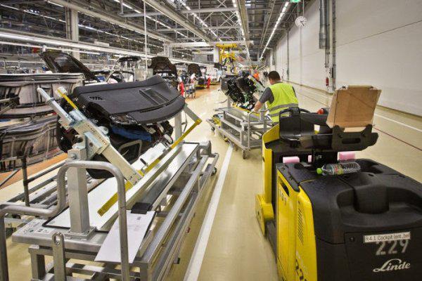 Melihat Pabrik Mobil Porsche di Leipzig, Jerman