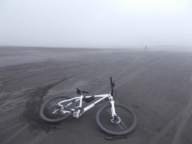 &#91;CARPER&#93; Mengitari kaldera, lautan pasir dan kawah Bromo