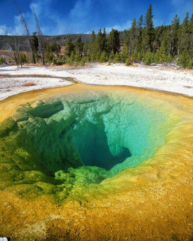 Keindahan Taman Nasional Yellowstone