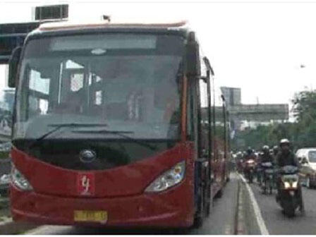 12 Koridor Transjakarta Akan Dibetonisasi