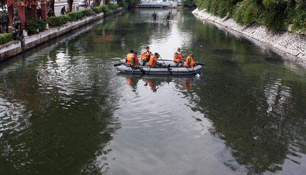 Sungai Ciliwung Siaga III, Warga Diminta Waspada